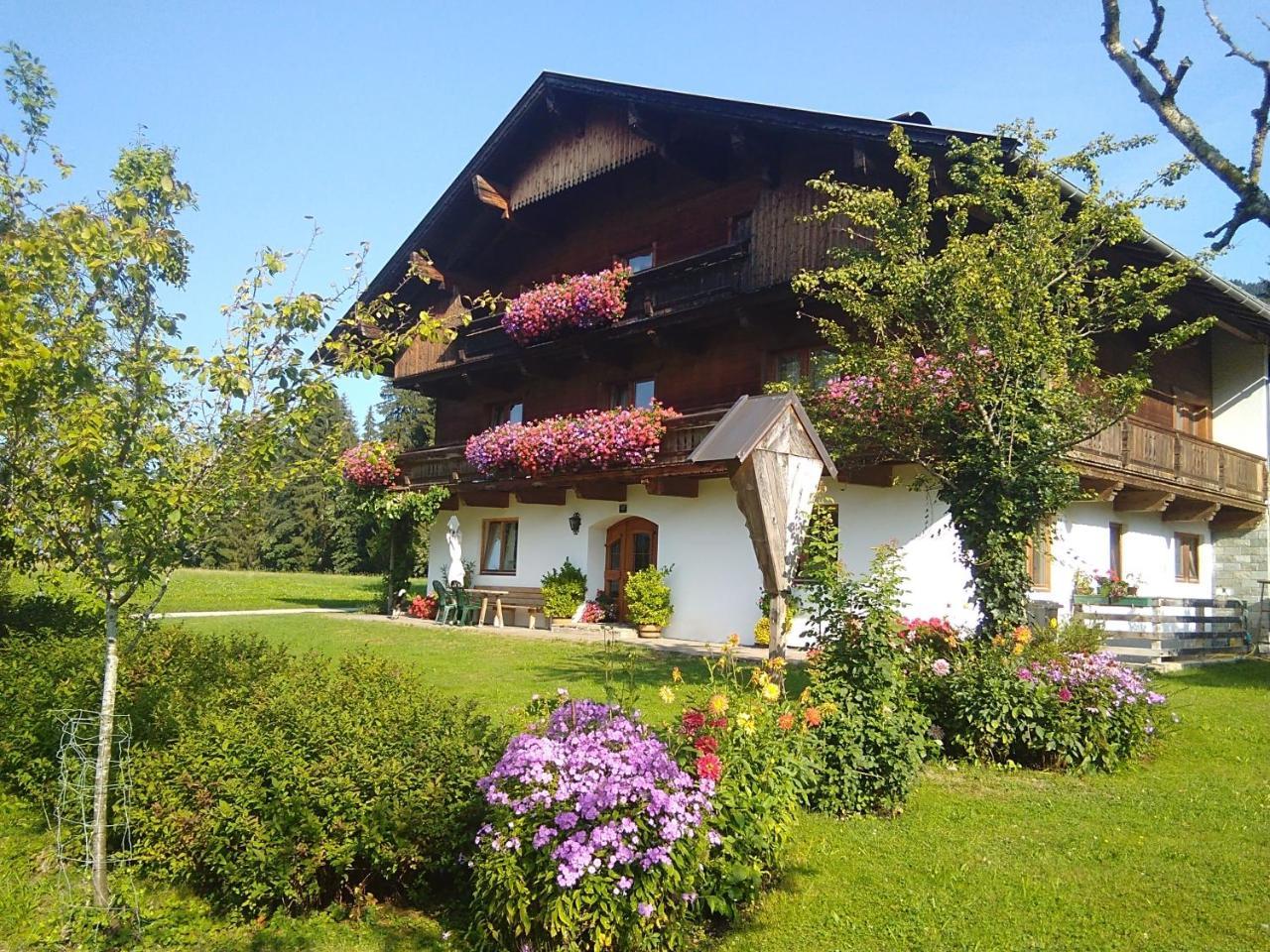 Bauernhof Hintenberg * Itter